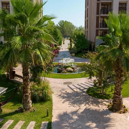 Cascadas Family Apartahotel