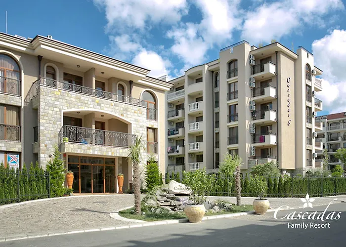 Апарт-отель Cascadas Family Солнечный берег