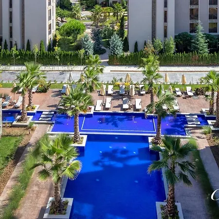 Апарт-готель Cascadas Family 4*