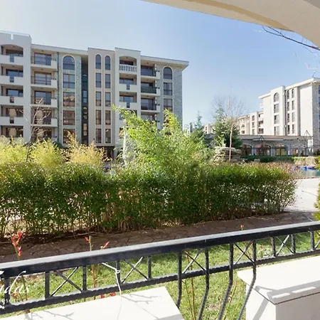 Апарт-готель Cascadas Family 4*