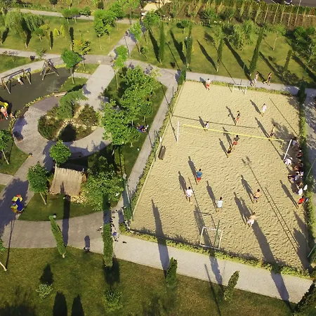 Cascadas Family Aparthotel 4*