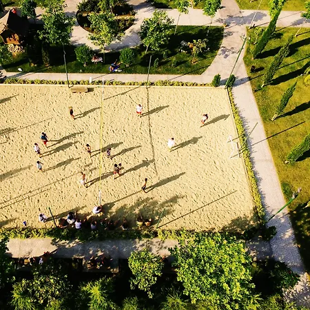 Cascadas Family Aparthotel 4*