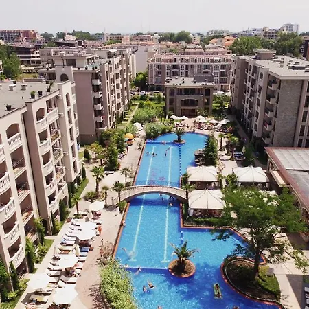 Апарт-готель Cascadas Family 4*
