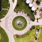 Апарт-готель Cascadas Family 4*