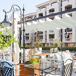 Апарт-готель Cascadas Family 4*