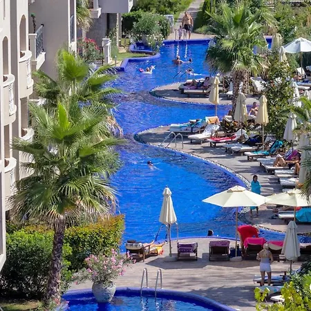 Hotel apartamentowy Cascadas Family