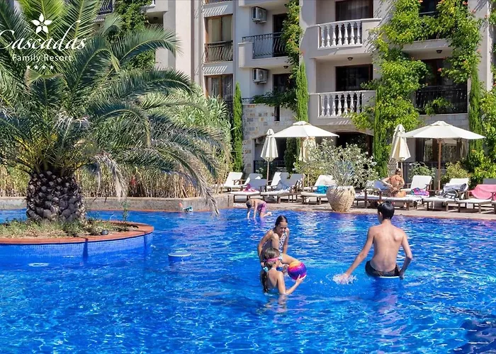 Apartmanhotel Cascadas Family