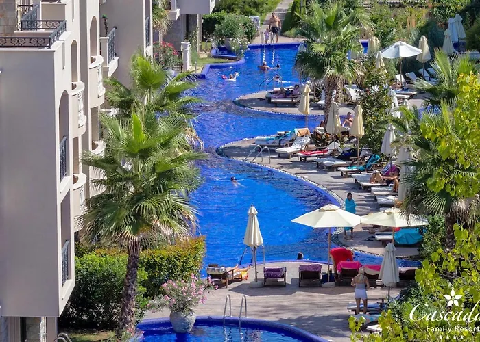 Apartmanhotel Cascadas Family