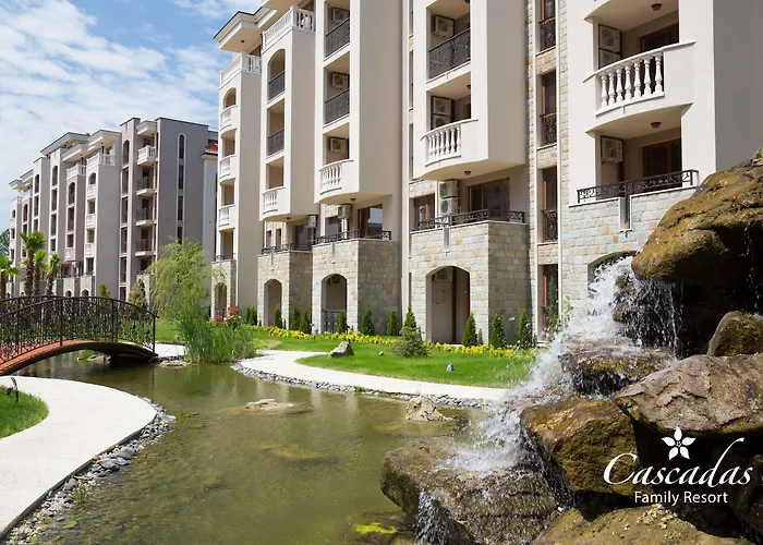 Cascadas Family Hotel de apartamente 4*