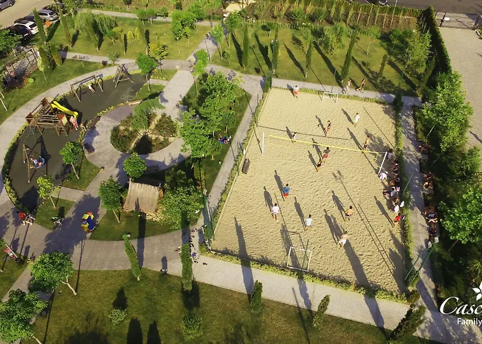 Cascadas Family Aparthotel 4*