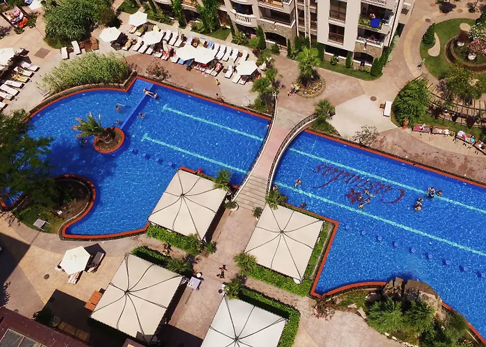 Apartmanhotel Cascadas Family 4*