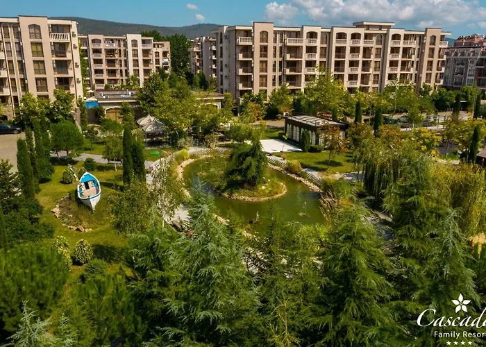 Cascadas Family Resort