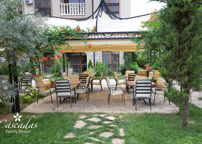 Aparthotel Cascadas Family Resort