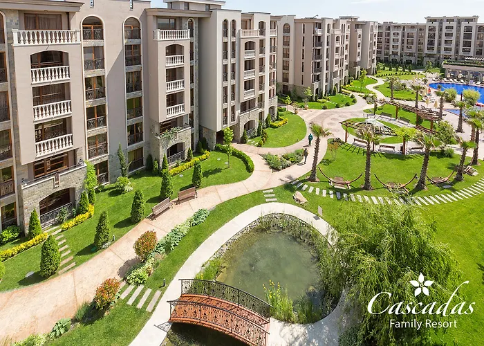 Cascadas Family Resort